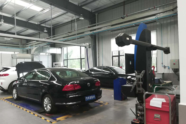 贵州航空工业技师学院专业设置与就业前景解析 电脑软件设计与开发方向